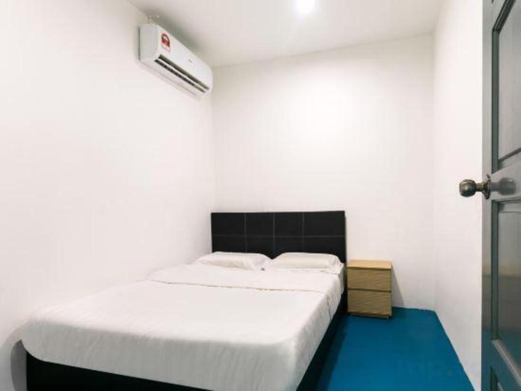 Spot On 89726 Capsule Inn Kota Kinabalu Bagian luar foto