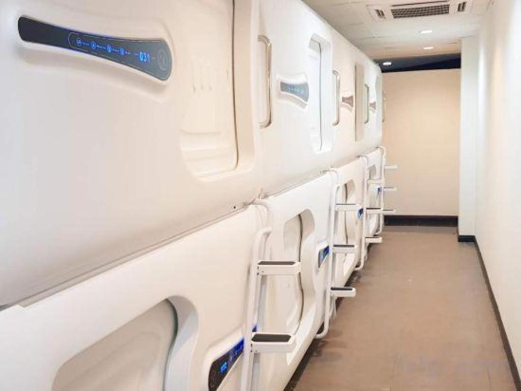 Spot On 89726 Capsule Inn Kota Kinabalu Bagian luar foto